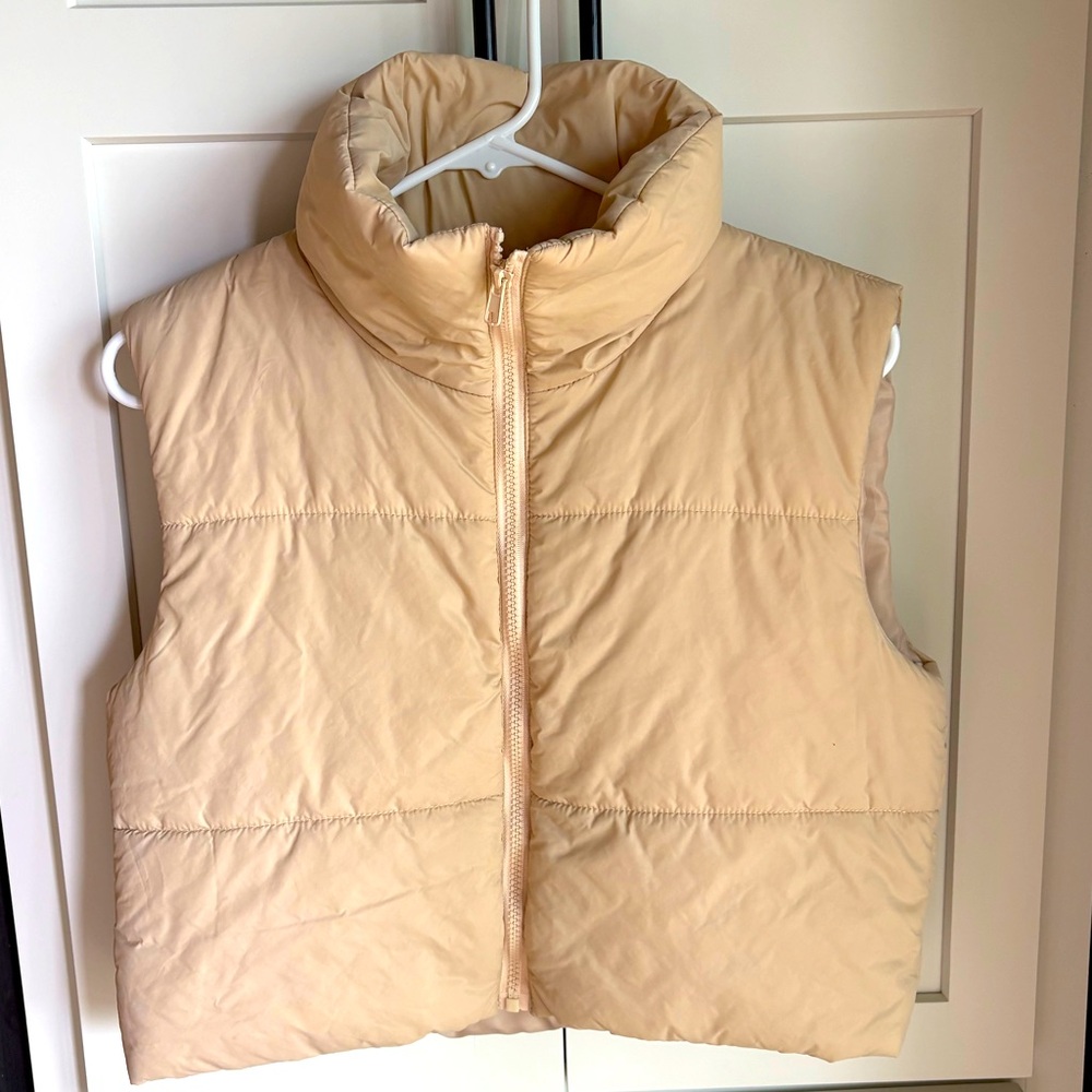 Women's Tan Puffer Vest